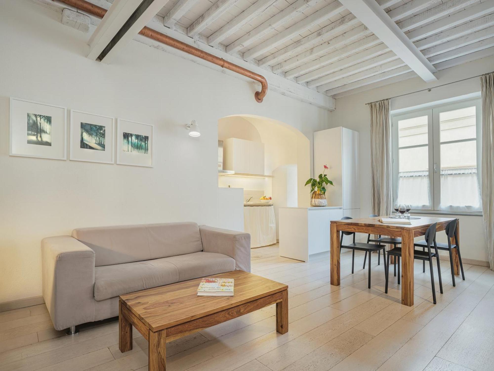 Residenza Degli Artisti Apartments Λούκα Εξωτερικό φωτογραφία