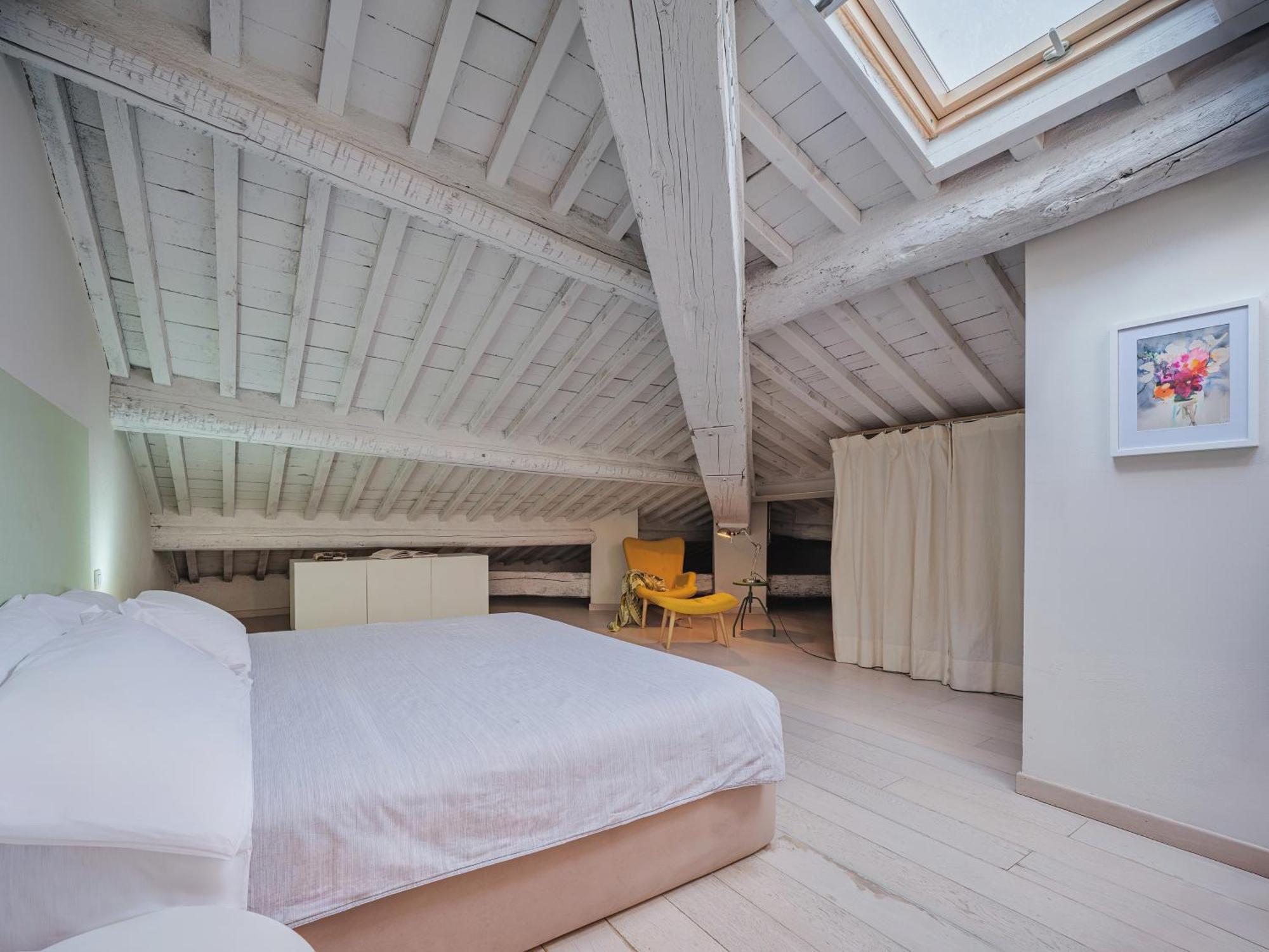 Residenza Degli Artisti Apartments Λούκα Εξωτερικό φωτογραφία